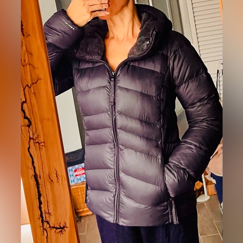 Columbia Down Jacket Small Excellent Condition - image 1